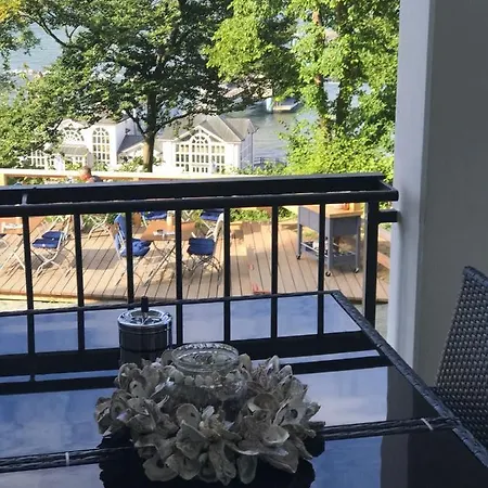 Viktoria Deluxe Direkter Meerblick *