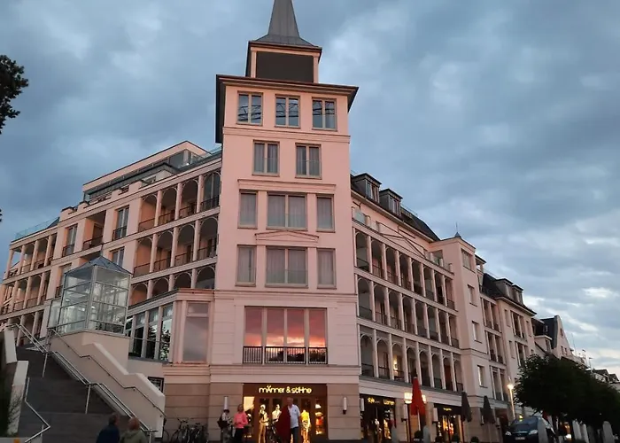 Viktoria Deluxe Direkter Meerblick Apartment Sellin (Rugen)